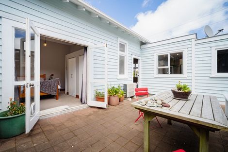 Photo of property in 25 Hugh Street, Sawyers Bay, Port Chalmers, 9023