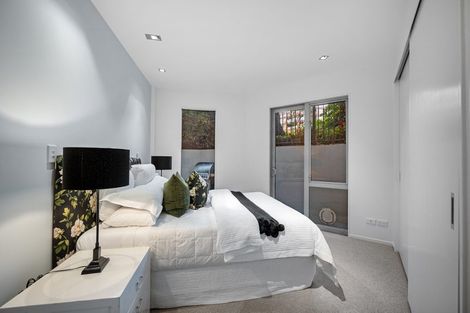 Photo of property in 1/7 The Promenade, Takapuna, Auckland, 0622