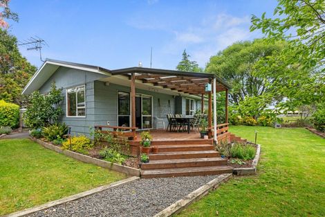 Photo of property in 83 Aquarius Drive, Kawaha Point, Rotorua, 3010