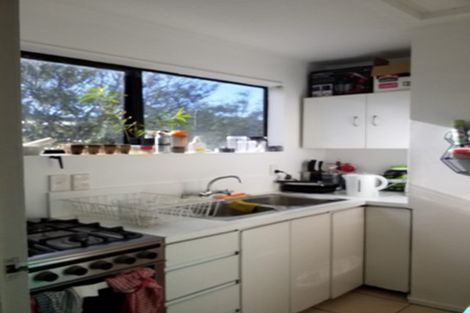 Photo of property in 9 Rangitane Street, Maupuia, Wellington, 6022