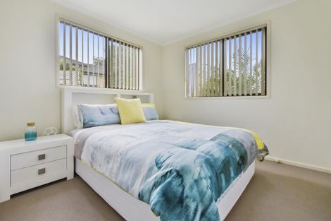 Photo of property in 6 Mcgowan Rise, Tuakau, 2121