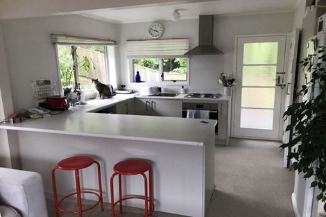 Photo of property in 1/17 Omana Road, Milford, Auckland, 0620