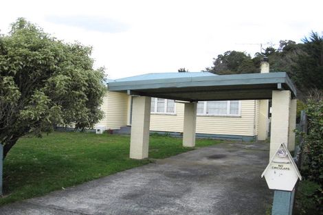 Photo of property in 85 Wellington Road, Wainuiomata, Lower Hutt, 5014