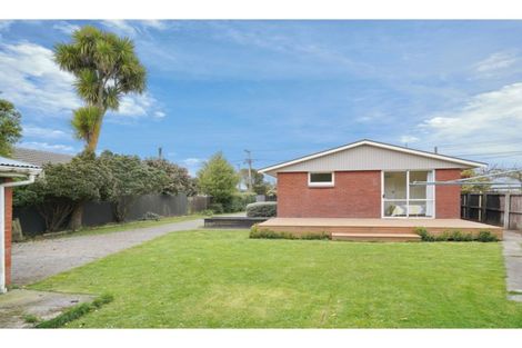 Photo of property in 195 Grimseys Road, Redwood, Christchurch, 8051