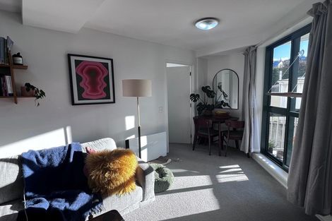 Photo of property in Palm Grove Apartments, 15/13b Palm Grove, Berhampore, Wellington, 6023