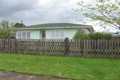 Photo of property in 10 Olive Crescent, Papatoetoe, Auckland, 2025