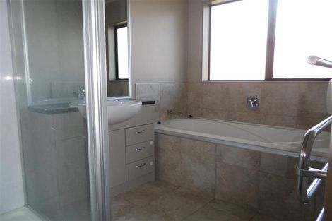 Photo of property in 15a Thomas Road, Flat Bush, Auckland, 2019