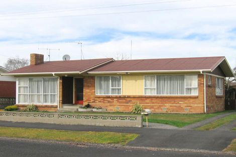 Photo of property in 7 Larnach Street, St Andrews, Hamilton, 3200