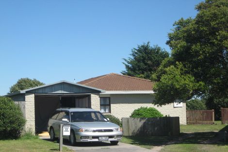 Photo of property in 13 Arcon Drive, Broomfield, Christchurch, 8042