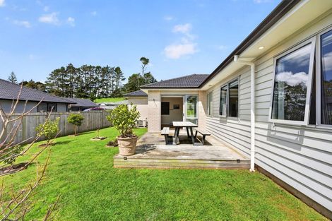 Photo of property in 41 Pukemarino Road, Waimauku, 0812