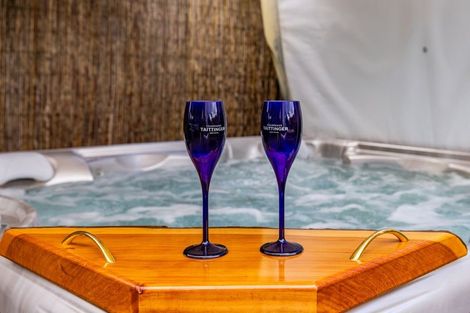 Photo of property in 7 Riverview Road, Kerikeri, 0230