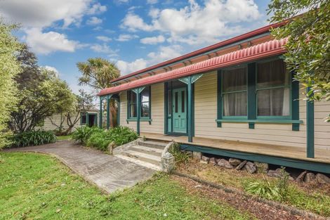 Photo of property in 24 Devon Street, Picton, 7220