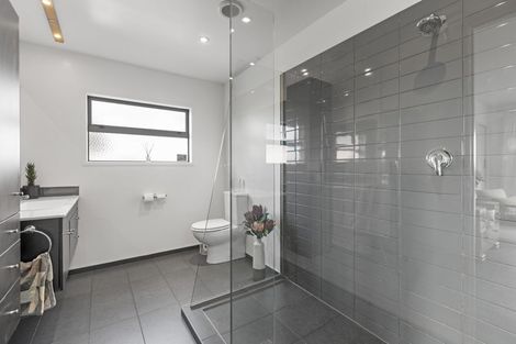 Photo of property in 75 Lepper Road, Inglewood, 4386