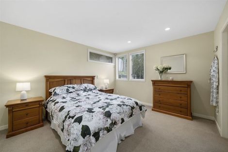 Photo of property in 23 Doris Gordon Crescent, Crofton Downs, Wellington, 6035