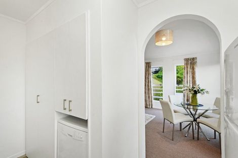 Photo of property in 24 Fyvie Avenue, Tawa, Wellington, 5028