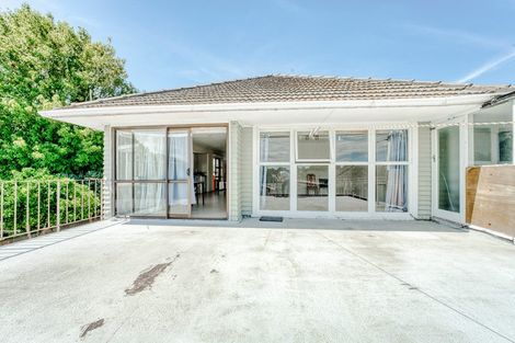 Photo of property in 8 Condliffe Place, New Windsor, Auckland, 0600