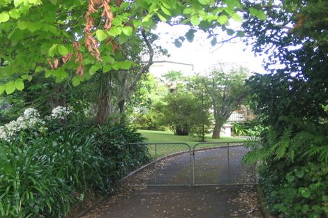 Photo of property in 17 Bowling Avenue, Epsom, Auckland, 1023