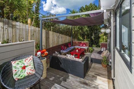 Photo of property in 2/23 Birchfield Road, Hauraki, Auckland, 0622