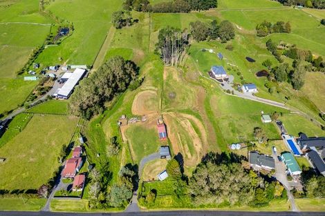 Photo of property in 133a3b The Strand, Wainuiomata, Lower Hutt, 5014