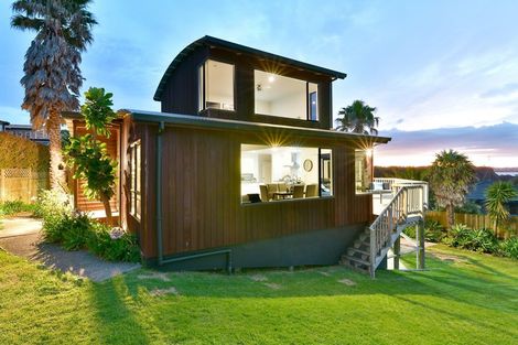Photo of property in 21b Siesta Terrace, Gulf Harbour, Whangaparaoa, 0930