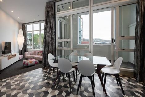 Photo of property in Stadium Garden Flats, 108/107 Thorndon Quay, Pipitea, Wellington, 6011