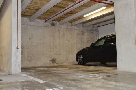 Photo of property in Montreaux Apartments, 3g/164 The Terrace, Wellington Central, Wellington, 6011