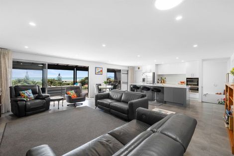 Photo of property in 890 Cove Road, Waipu, 0582