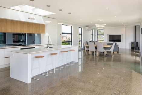 Photo of property in 21 Bradleigh Park, Fairhall, 7272