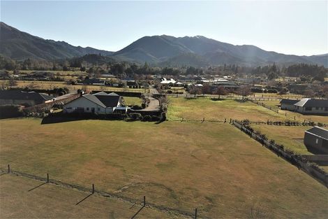 Photo of property in 7 Ewen Place, Hanmer Springs, 7334