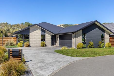 Photo of property in 227 Taylor Pass Road, Witherlea, Blenheim, 7201