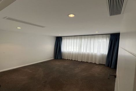 Photo of property in 14a September Place, Forrest Hill, Auckland, 0620