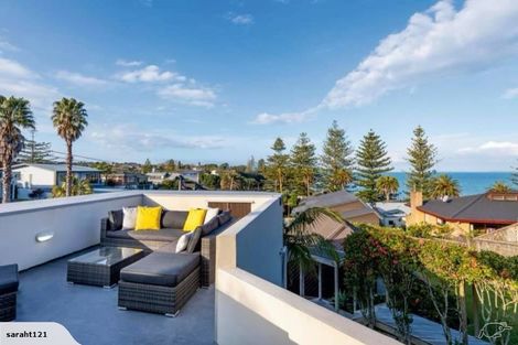 Photo of property in 4 Ellangowan Road, Waiake, Auckland, 0630