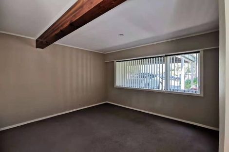 Photo of property in 1 Imatra Place, Sunnyhills, Auckland, 2010