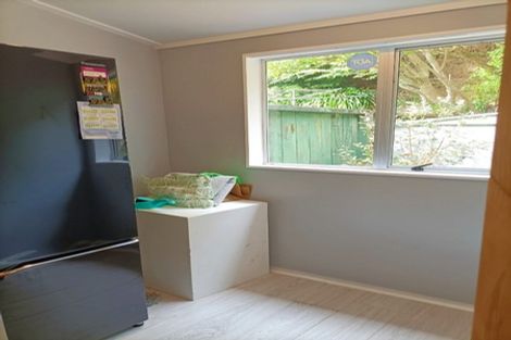 Photo of property in 18a Kingsley Street, Stokes Valley, Lower Hutt, 5019
