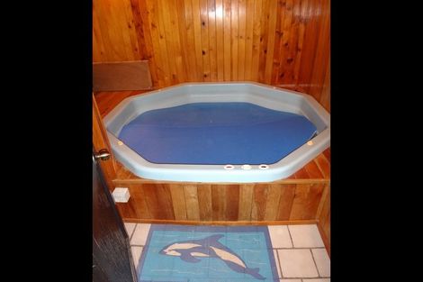 Photo of property in 38 Te Haumi Drive, Paihia, 0200