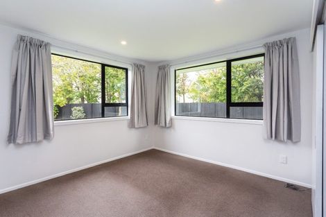 Photo of property in 8c Leeman Place, Redwood, Christchurch, 8051