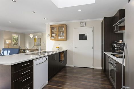 Photo of property in 12 Waiarohia Place, Hobsonville, Auckland, 0616