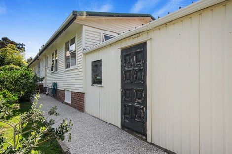 Photo of property in 13 North Crescent, Kaukapakapa, 0873