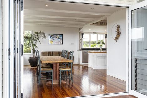 Photo of property in 207 Upper Pitone Road, Pitone, New Plymouth, 4374