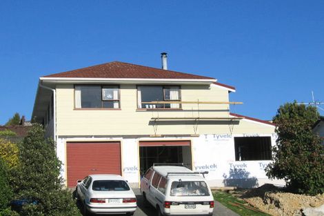 Photo of property in 173 Holborn Drive, Stokes Valley, Lower Hutt, 5019