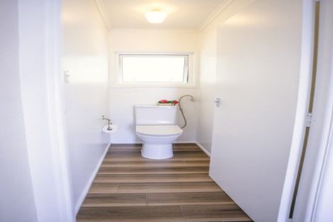 Photo of property in 1/7 Castleton Drive, Howick, Auckland, 2014