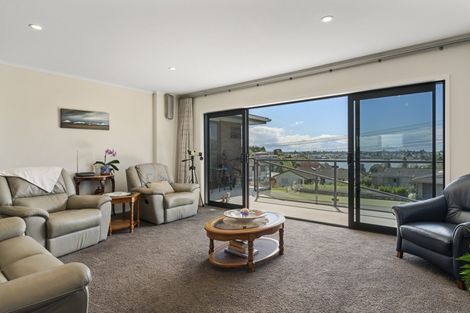 Photo of property in 26 Wickham Place, Hairini, Tauranga, 3112