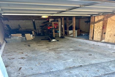 Photo of property in 2/216 Beach Road, Campbells Bay, Auckland, 0630