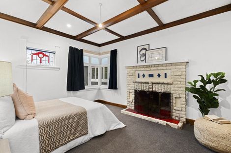 Photo of property in 11 Woodleigh Street, Frankleigh Park, New Plymouth, 4310