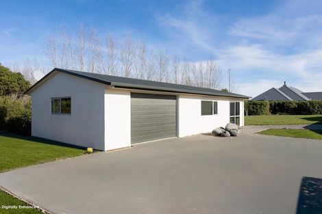 Photo of property in 19 Kirrin Lane, West Melton, 7618