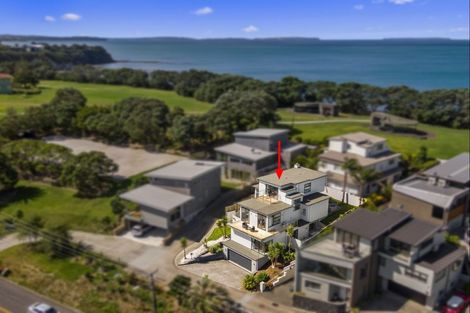 Photo of property in 133 Beach Road, Castor Bay, Auckland, 0620