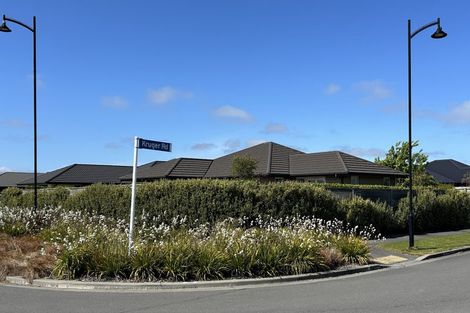 Photo of property in 15 Richmond Avenue, Halswell, Christchurch, 8025