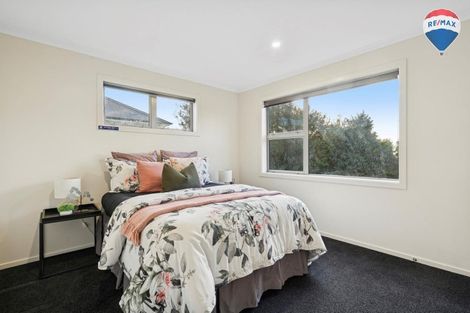Photo of property in 137 Endeavour Drive, Whitby, Porirua, 5024