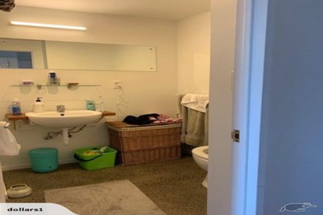 Photo of property in 4a/250 Richmond Road, Grey Lynn, Auckland, 1021