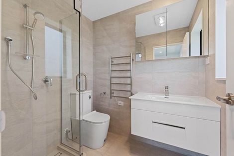 Photo of property in 12 Finn Place, Mount Wellington, Auckland, 1060